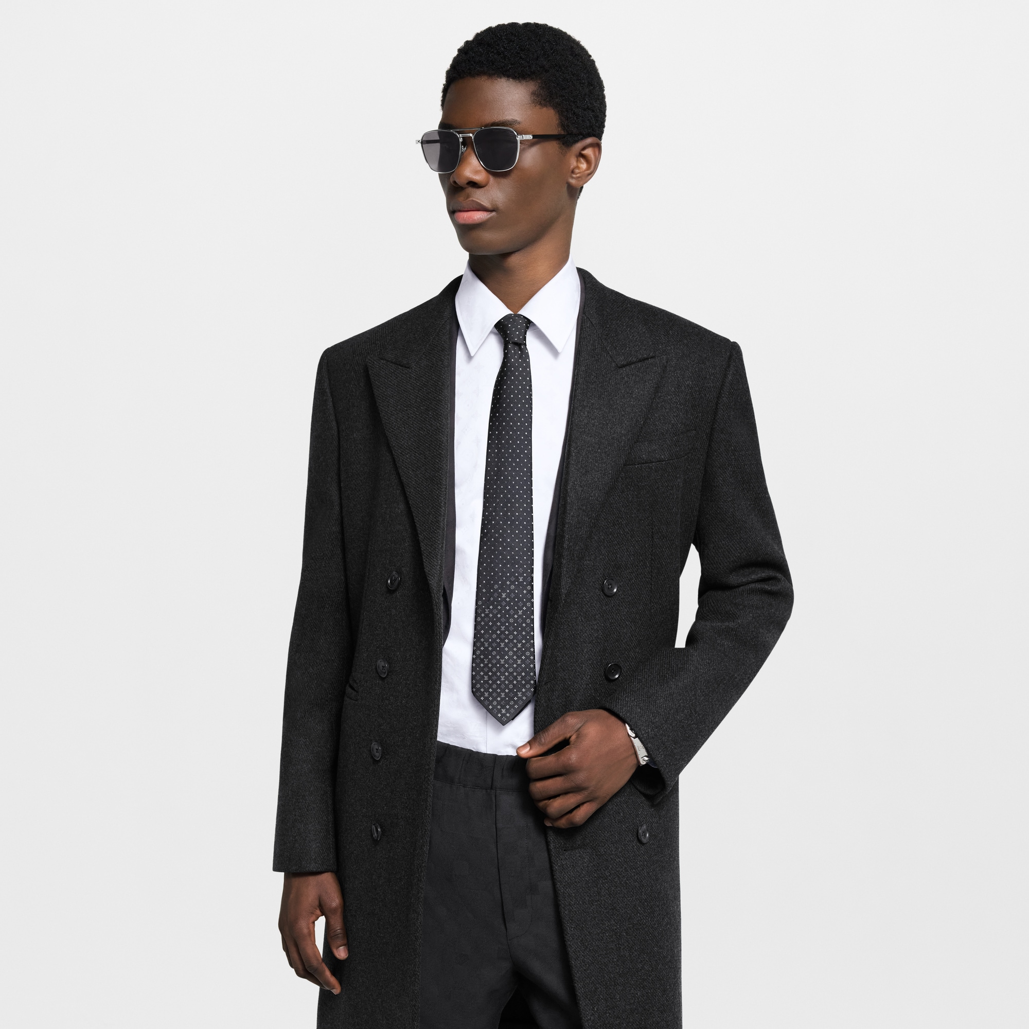 ربطة عنق مزينة بنقاط Monogram متدرجة S00 in الرجال