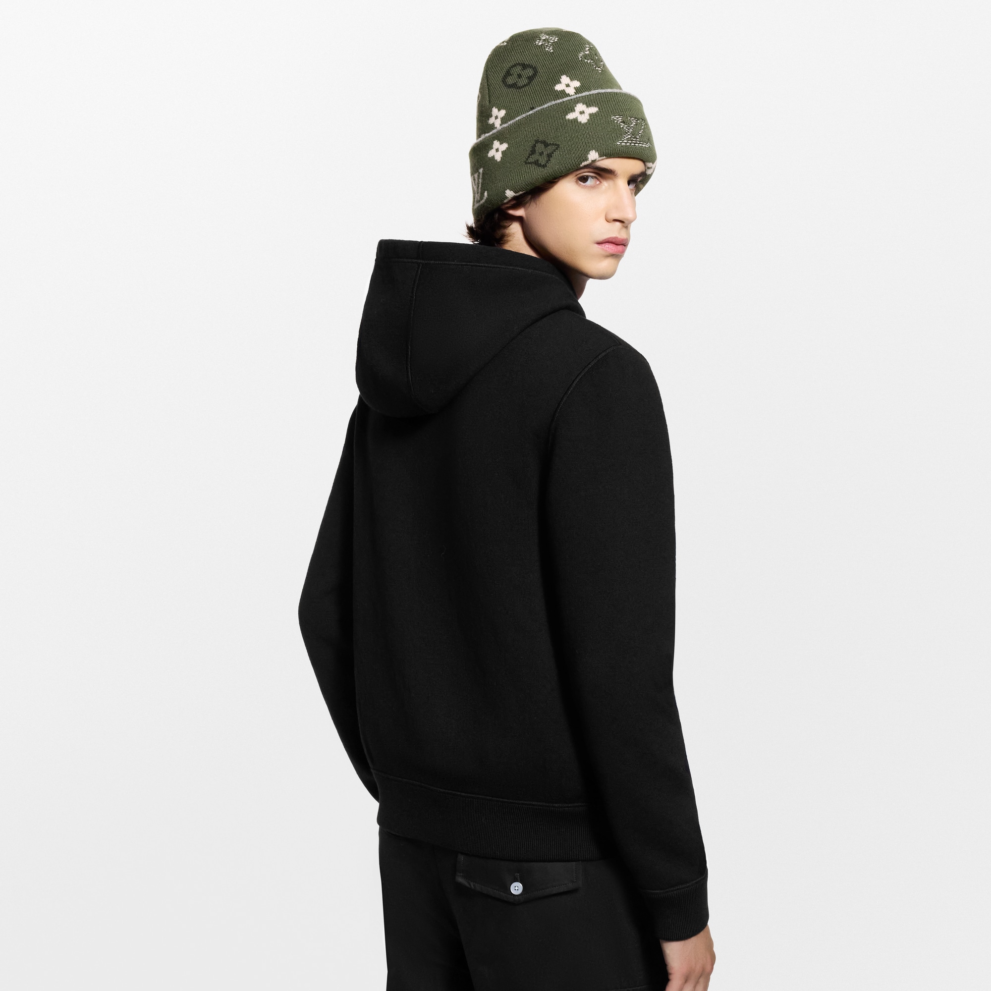 كنزة بهودي، قابلة للارتداء على الوجهين وتزدان بنقشة Monogram  in الرجال