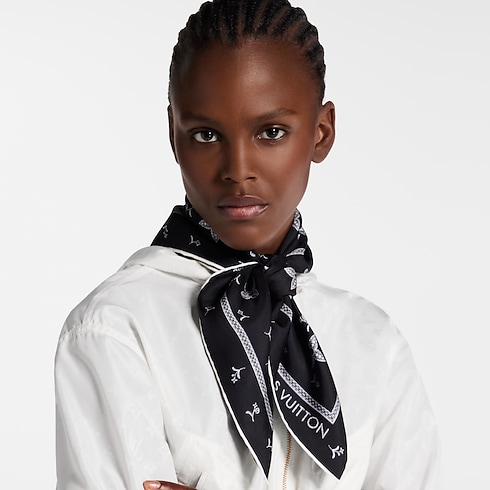 Monogram Romance Square 70 S00 in Women's Accessories Silk Squares and Bandeaus collections by Louis Vuitton (Product zoom)