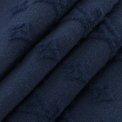 Monogram Snow Scarf S00 in Men's Accessories Scarves collections by Louis Vuitton (Product zoom)