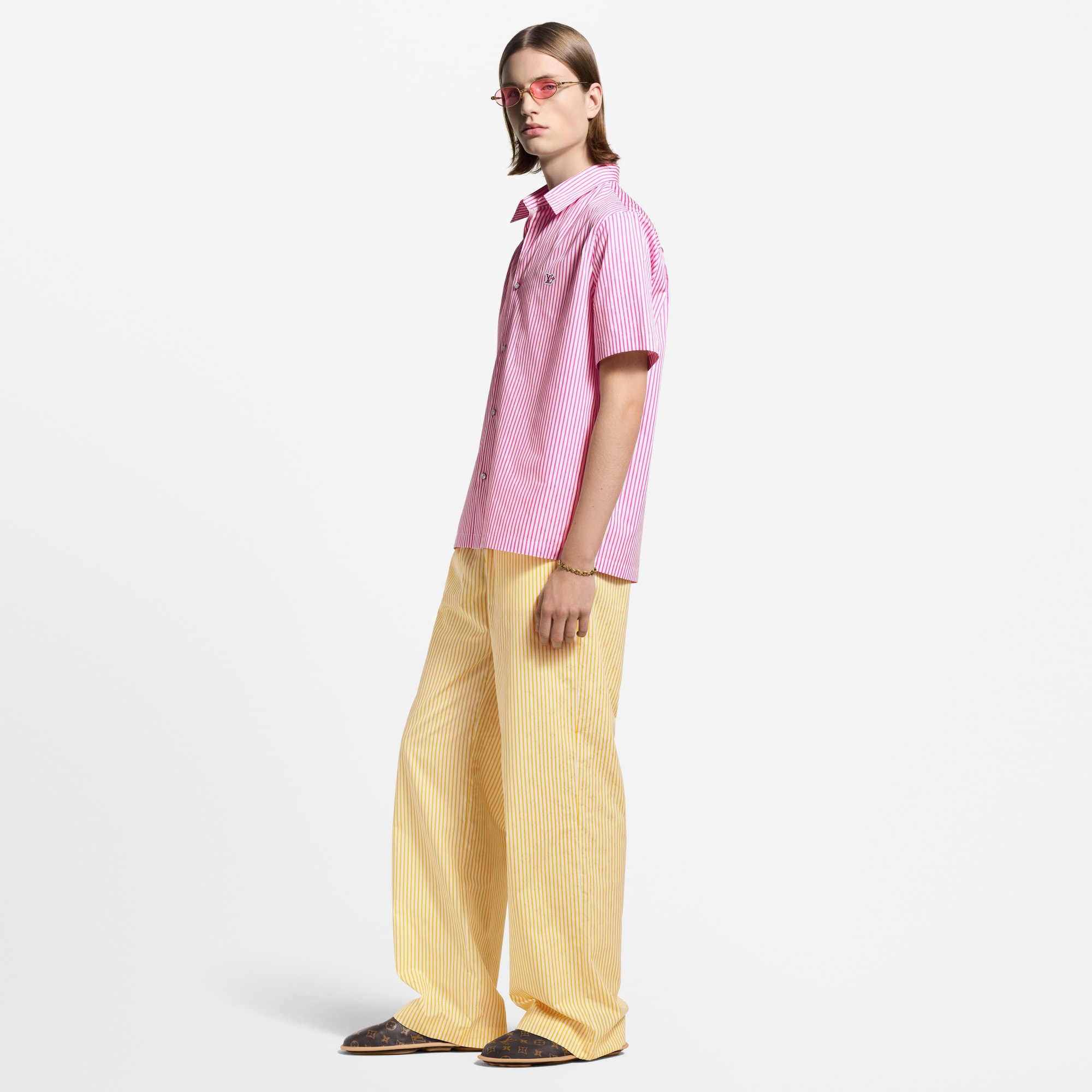 قميص بنقشة Monogram Striped بأكمام قصيرة  in الرجال