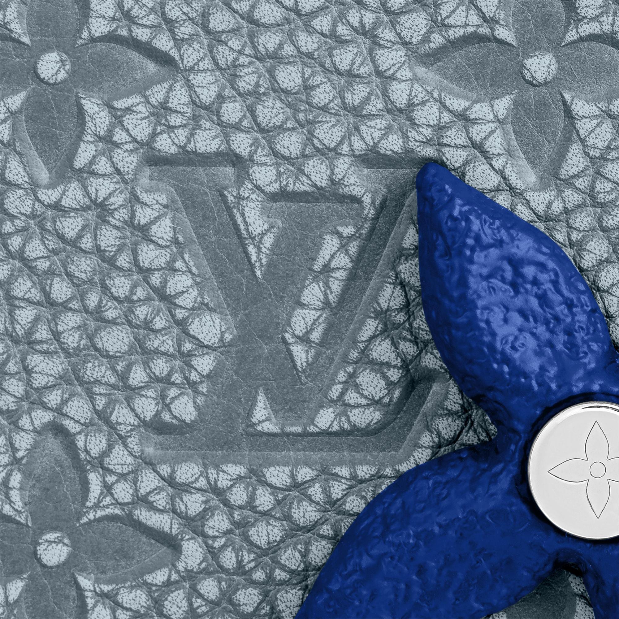 Multiple Wallet Other Leathers in Men