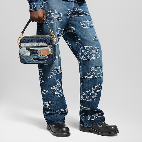 حقيبة Nil Monogram Other in الحقائب والمنتجات الجلدية الصغيرة's حقائب رجالية الجديد collections by Louis Vuitton (تكبير صورة المنتج)