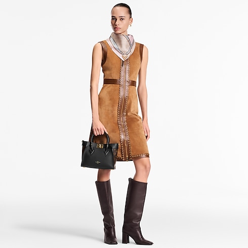 حقيبة On My Side PM المجموعات الراقية الأخرى in النساء's حقائب اليد جميع حقائب اليد collections by Louis Vuitton (تكبير صورة المنتج)