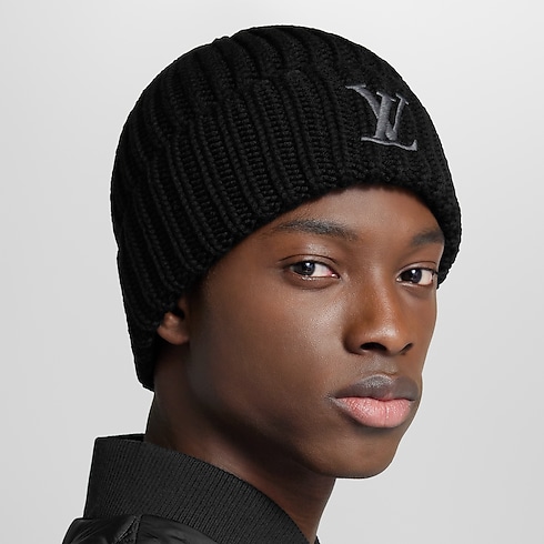 Only LV Beanie S00 in Men's Accessories Hats, Beanies and Gloves collections by Louis Vuitton (Product zoom)