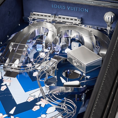 Pinball Monogram in الصناديق، السفر والمنزل's الرياضة و الألعاب } collections by Louis Vuitton (تكبير صورة المنتج)