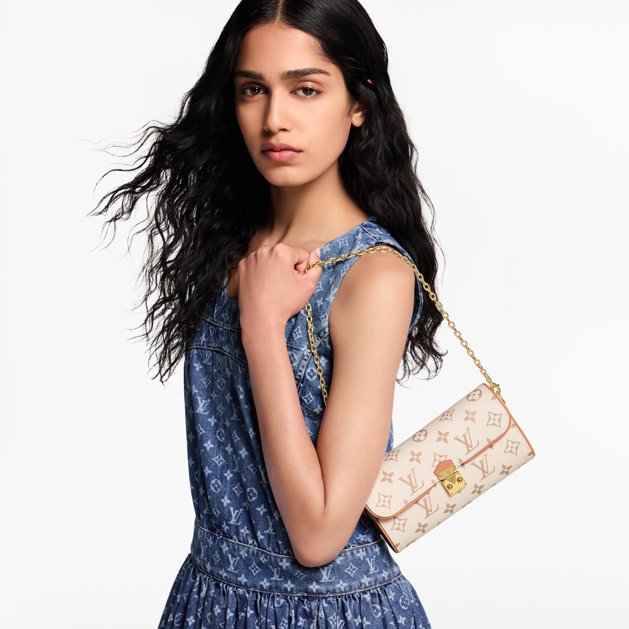 Pochette Camille Autres Toiles Monogram in Women