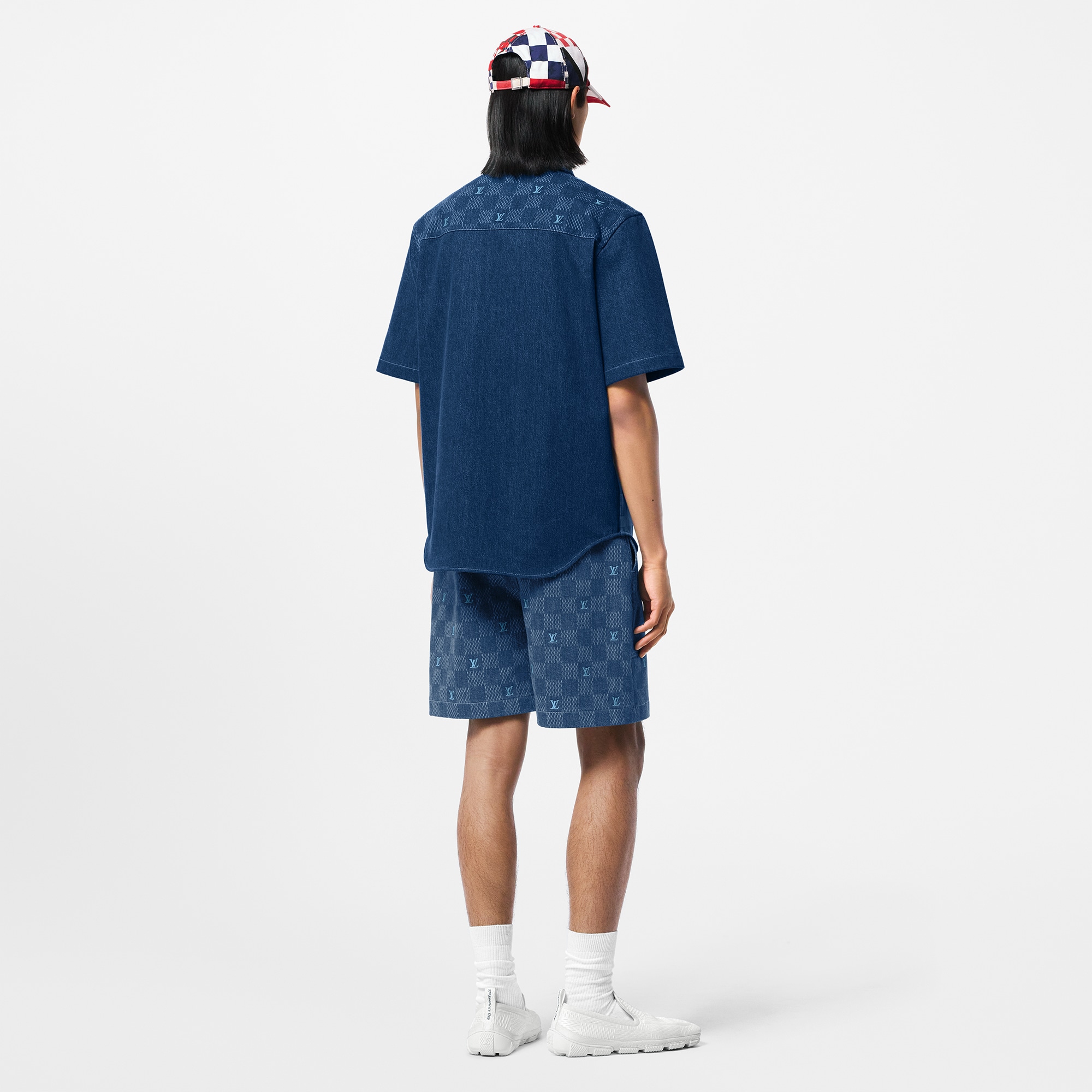 قميص من الدنيم مطبوع بأكمام قصيرة  in الرجال