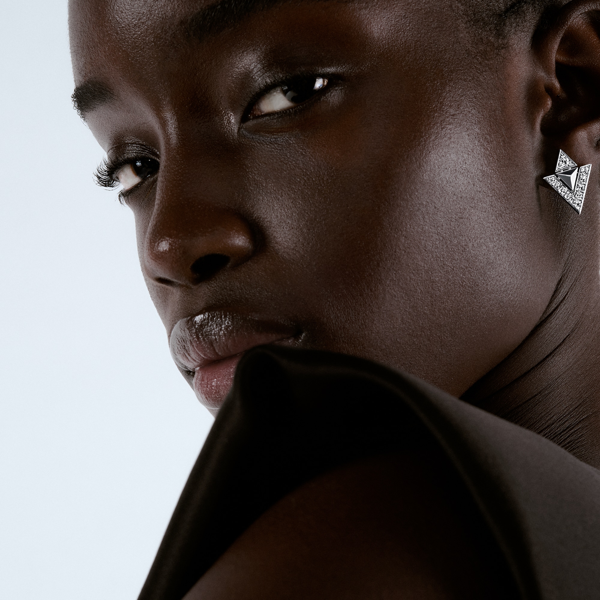 Pure V Earrings, White Gold and Diamonds  in Jewelry