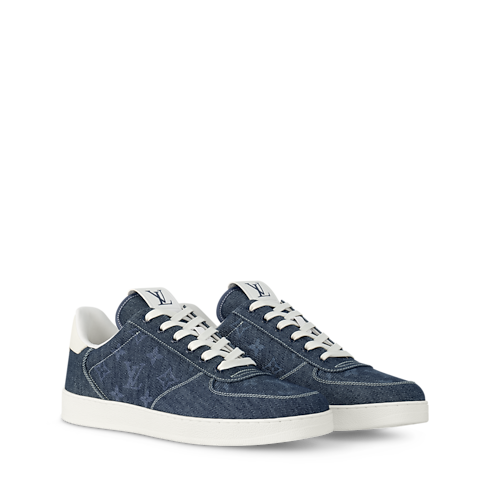 Rivoli Sneaker in Men's Shoes Sneakers collections by Louis Vuitton (Product zoom)