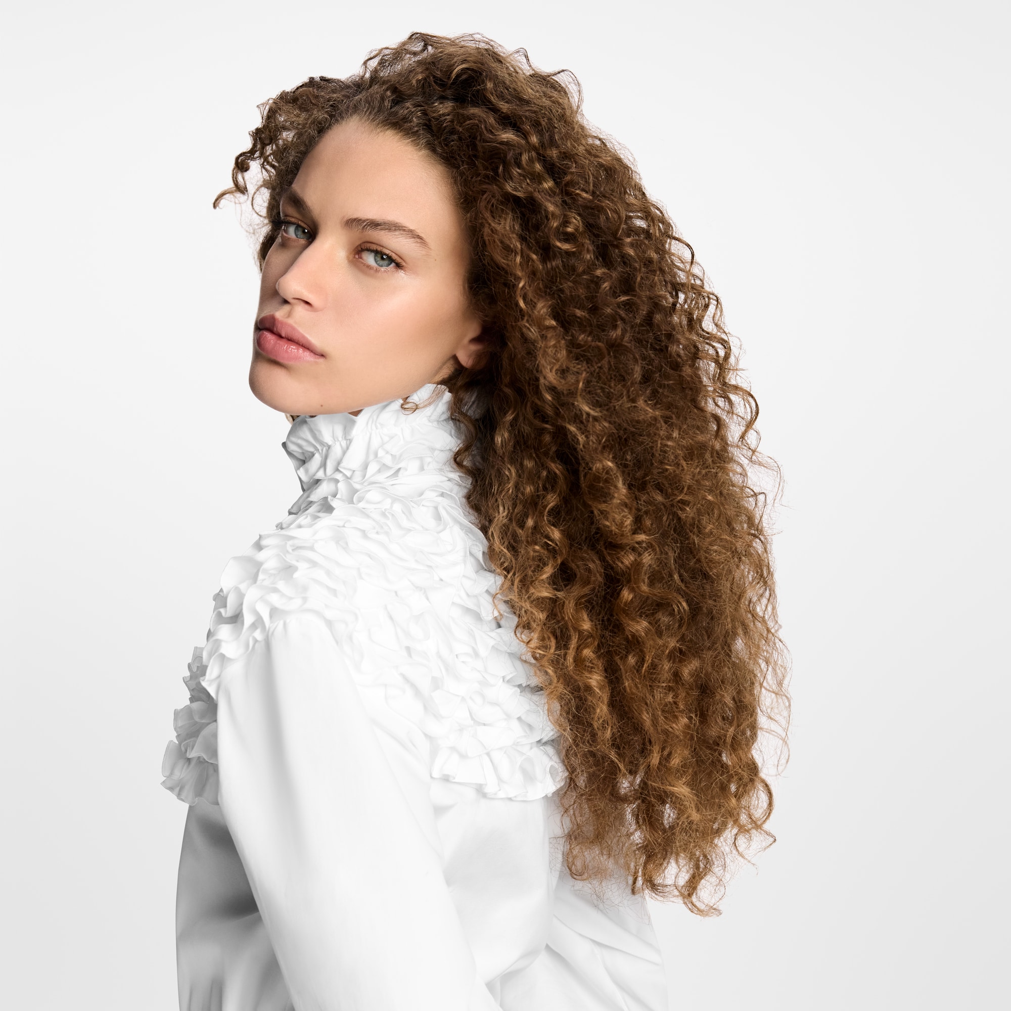 قميص بياقة مكشكشة  in النساء