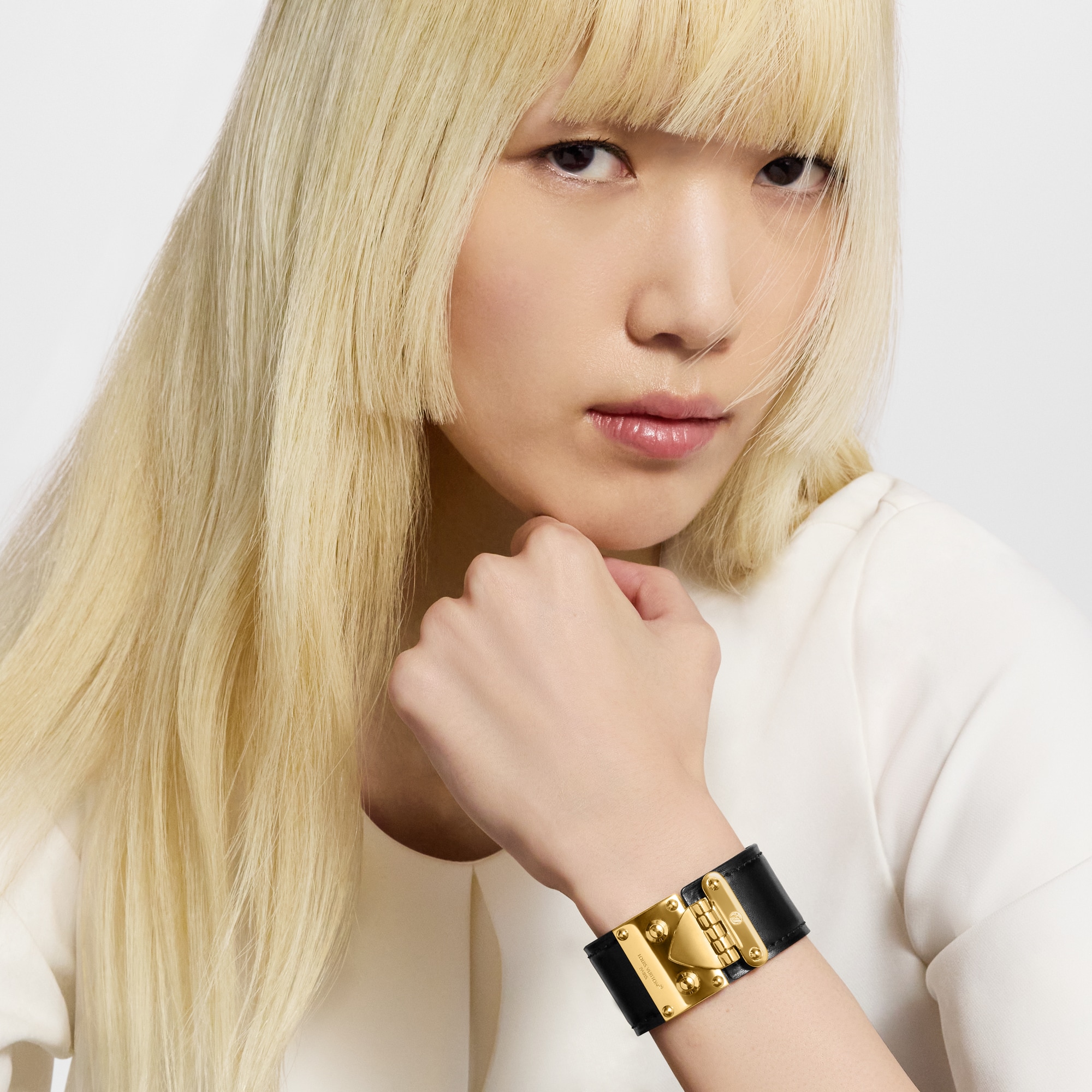 سوار S-Lock  in النساء