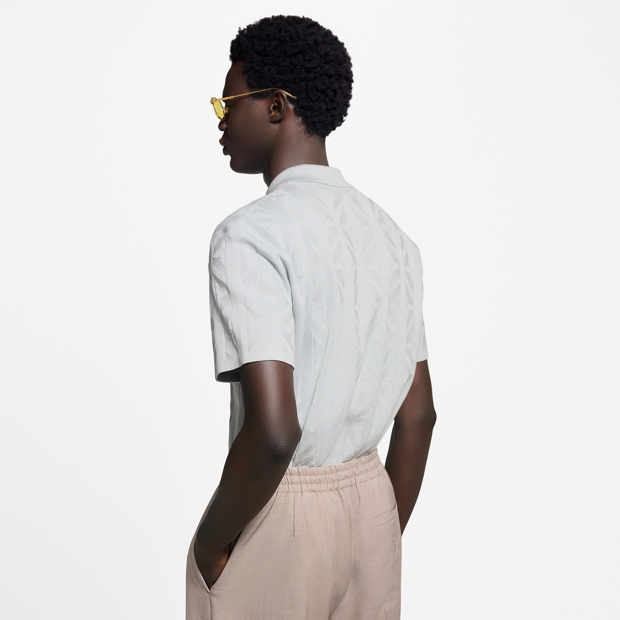 قميص محبوك بأكمام قصيرة  in الرجال