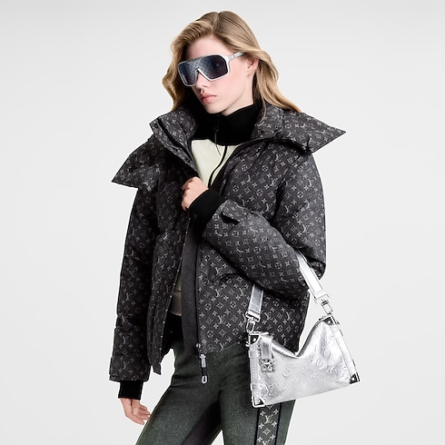 Side Trunk MM in Bags and Small Leather Goods's Women Bags LV Icons collections by Louis Vuitton (Product zoom)