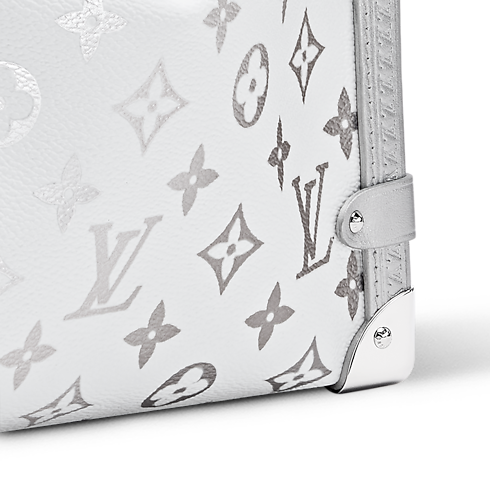 حقيبة Side Trunk MM Autres Toiles Monogram in الحقائب والمنتجات الجلدية الصغيرة's Side Trunk } collections by Louis Vuitton (تكبير صورة المنتج)