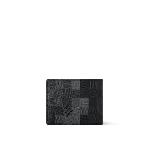 محفظة Slender Damoflage in الحقائب والمنتجات الجلدية الصغيرة's السلع الجلدية الصغيرة للرجال محافظ صغيرة أو طويلة collections by Louis Vuitton (تكبير صورة المنتج)