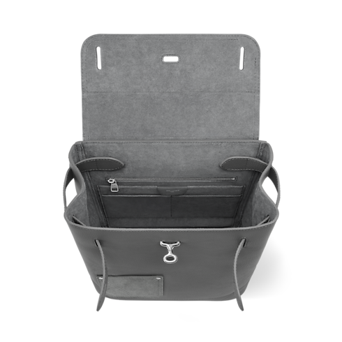 Steamer Backpack interior view