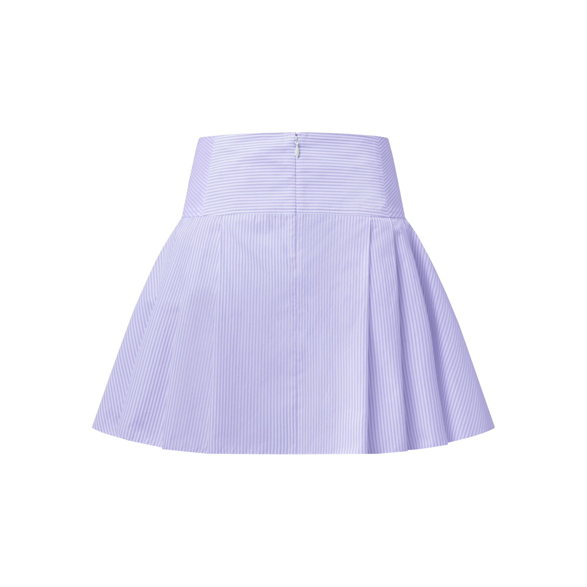 تنورة مميّزة بتقليمات وأزرار مستطرقة  in النساء