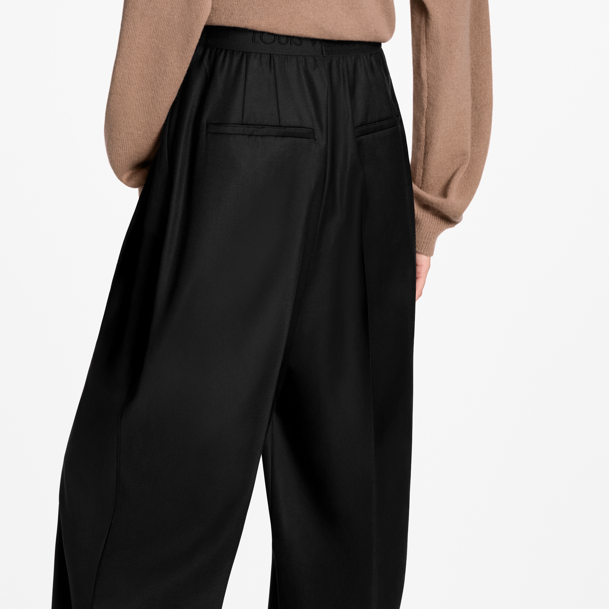 Tailored Wide-Leg Wool Pants  in Women