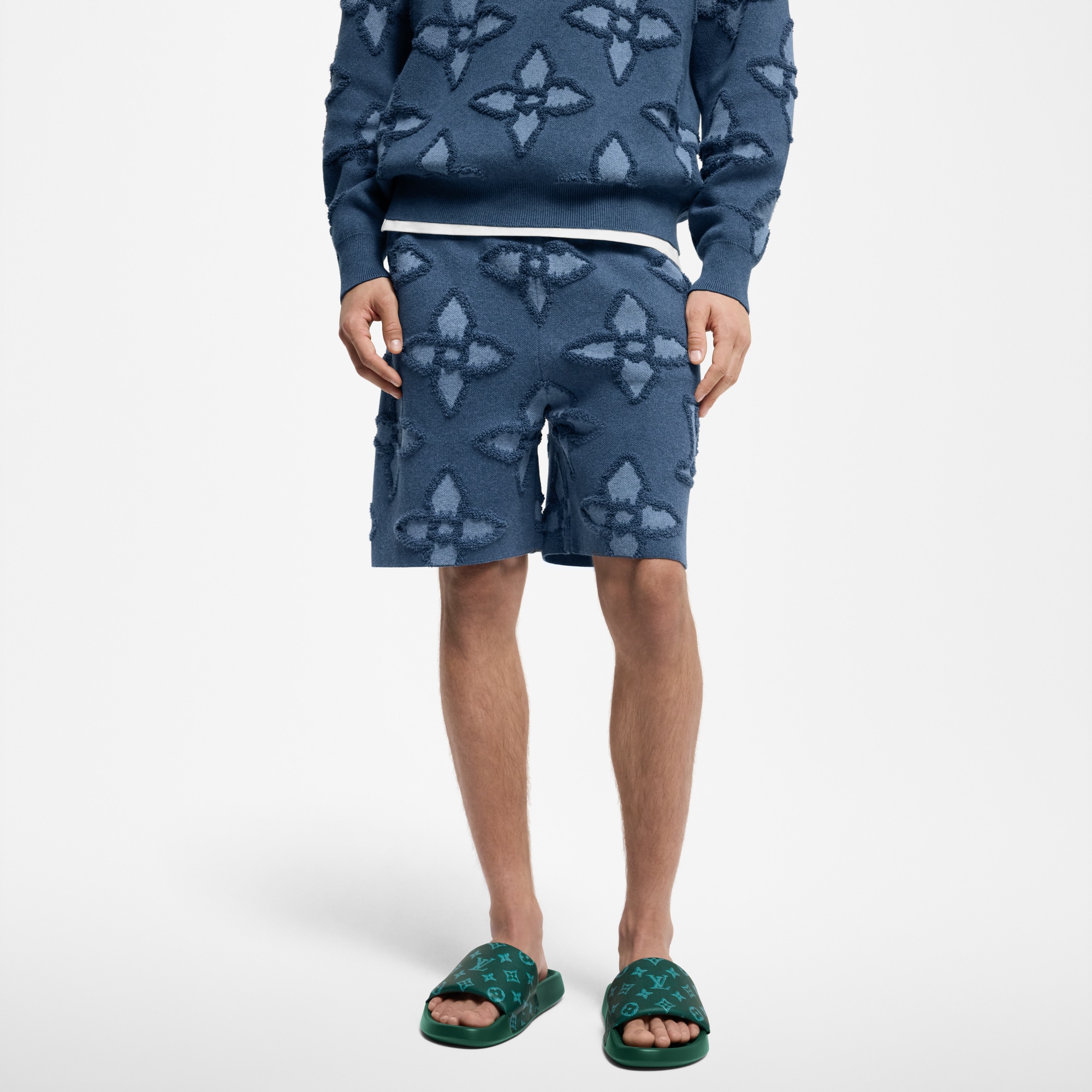 شورت محبوك من القطن بتطريزات بارزة  in الرجال