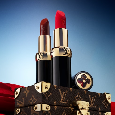 Trunk Lipstick Case Monogram in Perfumes and Beauty 's Beauty Accessories } collections by Louis Vuitton