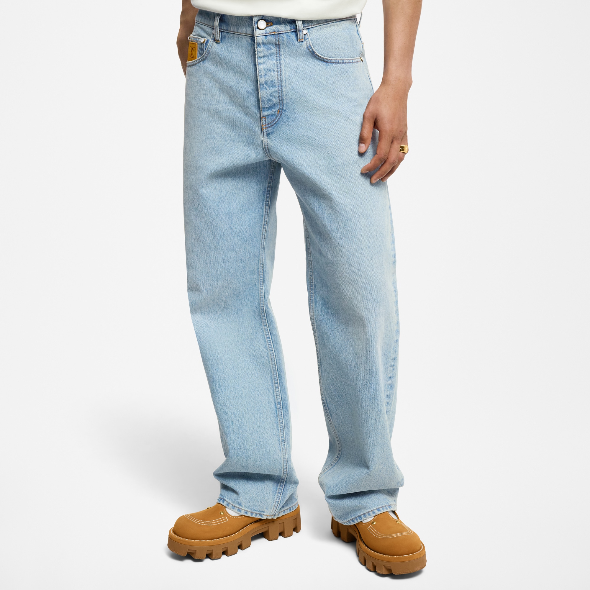 Wide Leg Fit Denim Pants  in Men
